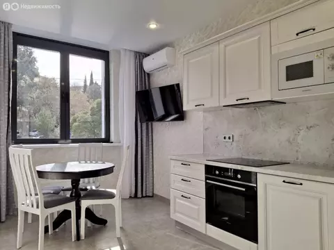 2-комнатная квартира: Сочи, микрорайон Бытха, Ясногорская улица, 16/2 ...