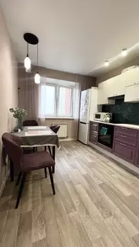 2-к кв. Омская область, Омск Пригородная ул., 25к2 (64.7 м)