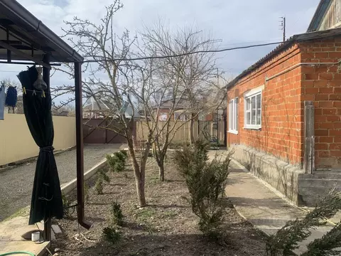 Дом в Адыгея, Майкопский район, Красноульское с/пос, Гражданский хут. ...