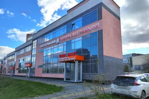 Офис в Свердловская область, Екатеринбург ул. Колмогорова, 5/2 (554 м)