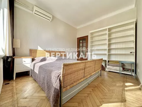 3-к кв. Москва Малая Никитская ул., 16/5 (65.0 м)