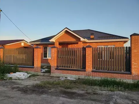 Дом в Ростовская область, Аксайский район, Ольгинская ст-ца ул. Ленина ...