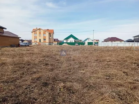 Участок в Тюменская область, Тюменский район, д. Ушакова, Молодежный ...