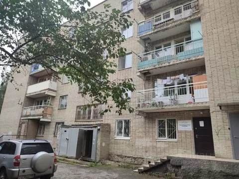 Комната Свердловская область, Екатеринбург ул. Мурзинская, 32 (12.0 м)