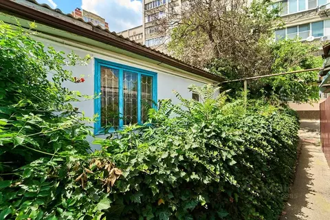 Дом в Краснодарский край, Краснодар ул. Фестивальная, 10 (52 м)