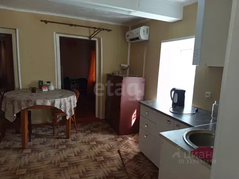 Дом в Ставропольский край, с. Грачевка ул. Школьная, 4 (80 м)