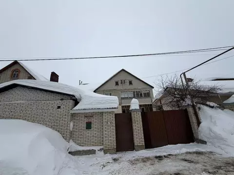 Дом в Пензенская область, Пенза ул. Академика Сахарова, 23 (379 м)