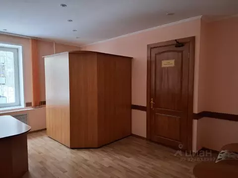 Офис в Новосибирская область, Новосибирск Сибирская ул., 15 (37 м)