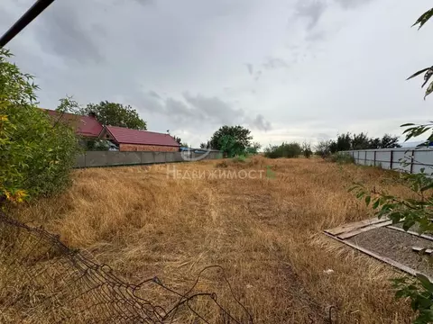 Участок в Краснодарский край, Ейский район, с. Кухаривка ул. Советов ...