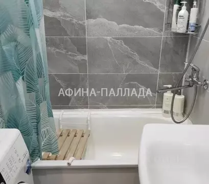 2-к кв. Ямало-Ненецкий АО, Надым ул. Зверева, 21 (59.1 м)