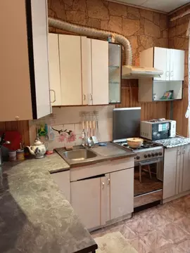 3-к кв. Санкт-Петербург пос. Металлострой, Центральная ул., 11 (79.3 ...