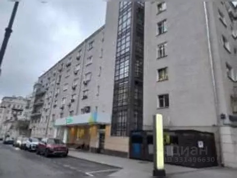 Торговая площадь в Москва пер. Сивцев Вражек, 29/16 (596 м)