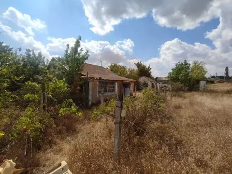 Дом в Крым, Сакский район, Крайненское с/пос, с. Трудовое ул. Мира (45 ...