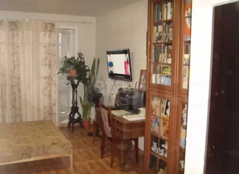 2-к кв. Пермский край, Пермь ул. Докучаева, 38 (56.0 м)