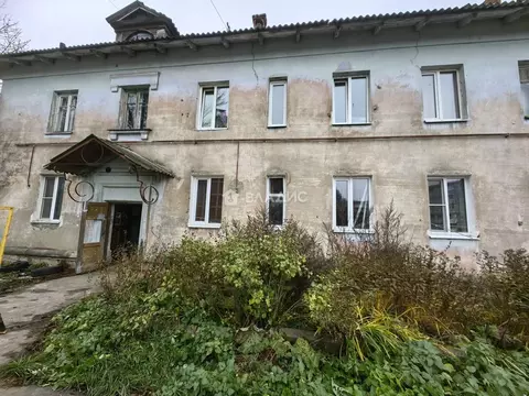 3-к кв. Ярославская область, Рыбинск просп. 50 лет Октября, 2 (57.0 м)