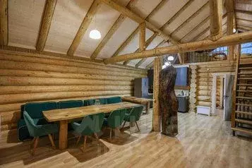 Дом в Московская область, Дмитровский муниципальный округ, д. ...