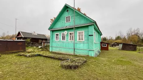 Дом в Ленинградская область, Киришский район, Будогощское городское ...