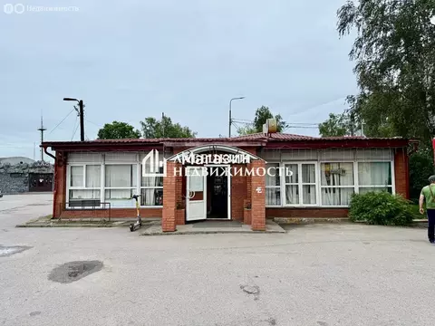 Торговая площадь (215 м)