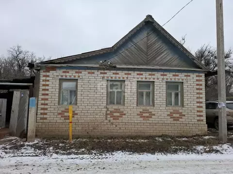 Дом в Волгоградская область, Среднеахтубинский район, Фрунзенское ...
