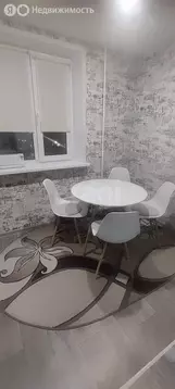 2-комнатная квартира: Усинск, улица Мира, 7 (51.7 м)