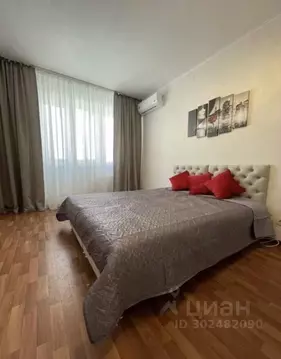 1-к кв. Курская область, Курск просп. Вячеслава Клыкова, 73 (38.0 м)