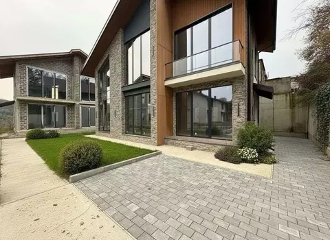 Дом в Краснодарский край, Сочи городской округ, с. Черешня ул. ...