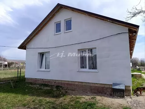 Дом в Крым, Симферопольский район, Трудовское с/пос, с. Ивановка ул. ...