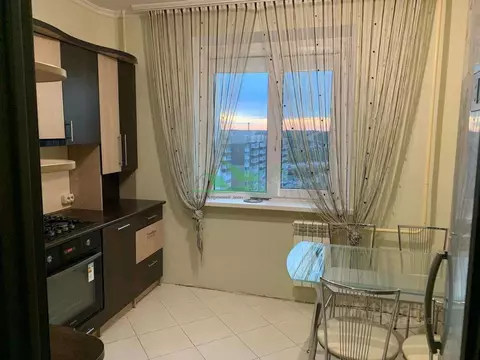 2-к кв. Белгородская область, Белгород бул. Строителей, 45 (52.0 м)