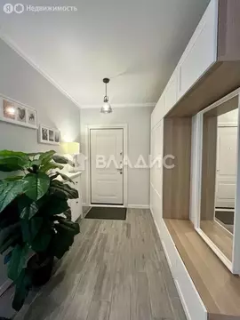 3-комнатная квартира: Санкт-Петербург, Кременчугская улица, 17к2 (86 ...