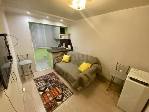 Студия Тюменская область, Тюмень ул. Мельникайте, 113 (13.3 м)