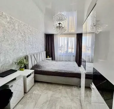 3-к кв. Крым, Белогорский район, с. Крымская Роза ул. Октябрьская ...