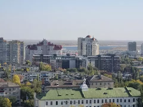 2-к кв. Волгоградская область, Волгоград просп. Маршала Жукова, 5 ...