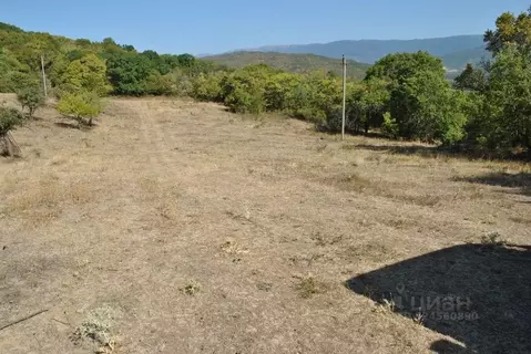 Участок в Крым, Бахчисарайский район, Голубинское с/пос, с. ...