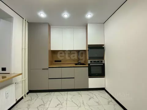 2-к кв. Тюменская область, Тюмень ул. Валентины Трофимовой, 2к1 (45.0 ...