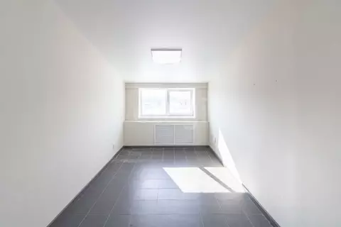 Офис в Тюменская область, Тюмень ул. 50 лет Октября, 120 (16 м)