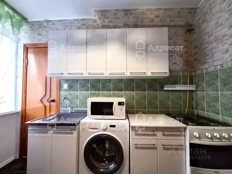 3-к кв. Волгоградская область, Волгоград ул. Адмирала Ушакова, 2 (71.0 ...