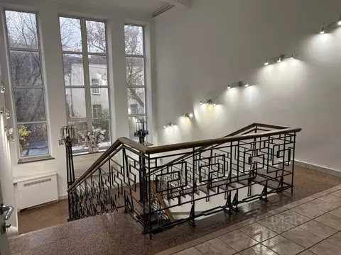 Помещение свободного назначения в Москва ул. Усачева, 22 (20 м)