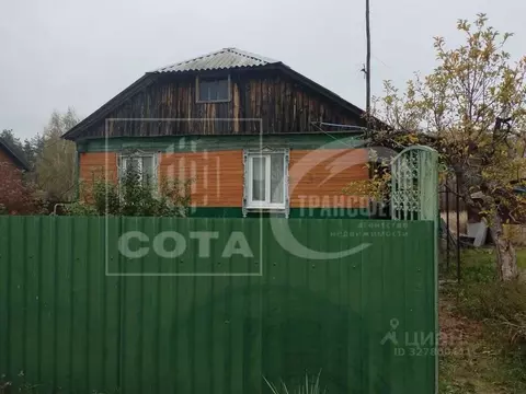 Дом в Воронежская область, Верхнехавский район, с. Малая Приваловка ...