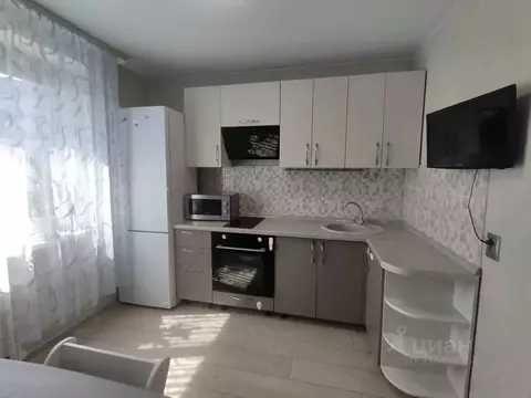 1-к кв. Тюменская область, Тюмень ул. Александра Логунова, 12 (32.7 м)