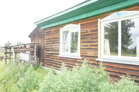 Дом в Алтайский край, Быстроистокский район, с. Быстрый Исток ...