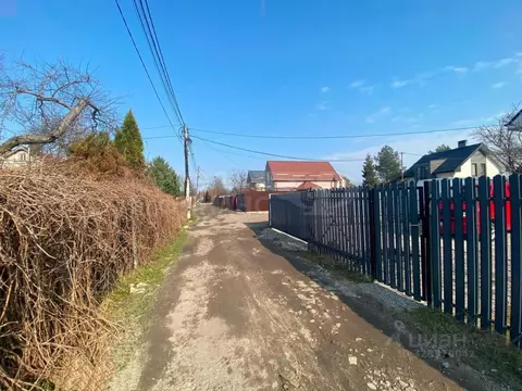 Участок в Калининградская область, Калининград Южный СНТ, проезд ...