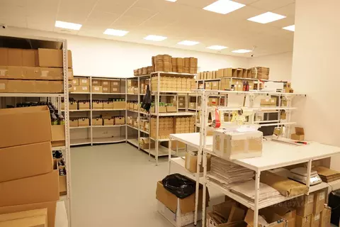 Помещение свободного назначения в Москва ул. Орджоникидзе, 11С40 (151 ...