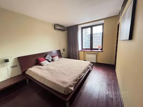 2-к кв. Москва Малая Сухаревская пл., 2/4 (54.0 м)