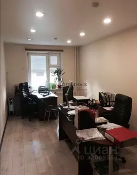 Офис в Красноярский край, Красноярск Ястынская ул., 13 (82 м)