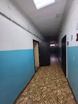 Помещение свободного назначения в Омская область, Омск Братская ул., ...