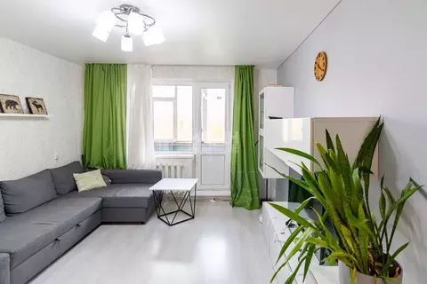 3-к кв. Карелия, Петрозаводск Нойбранденбургская ул., 3к2 (69.0 м)