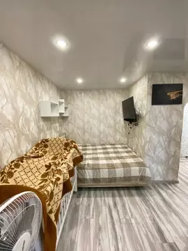 1-к кв. Кировская область, Киров Комсомольская ул., 27 (30.4 м)