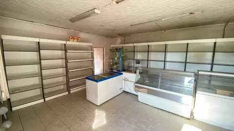 Торговая площадь в Костромская область, Шарьинский район, пос. Зебляки ...