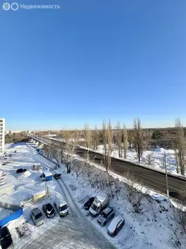 3-комнатная квартира: Брянск, улица Комарова, 49 (63 м)