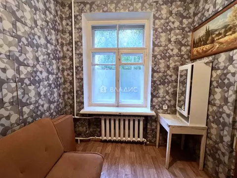 Продается 3-комнатная квартира